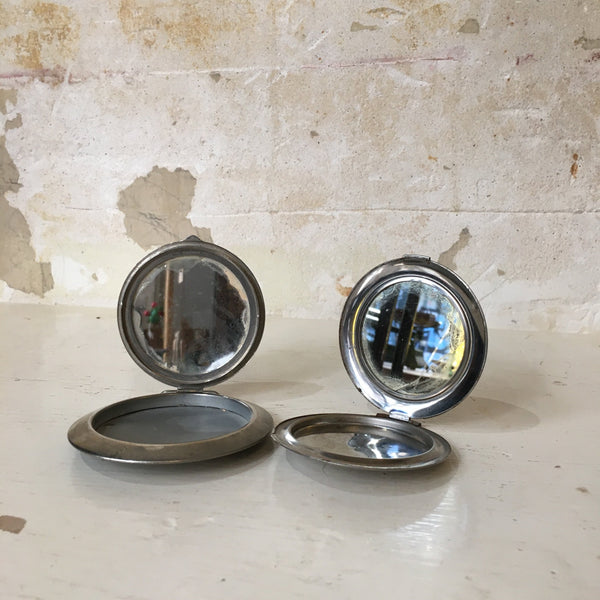 Poudrier de poche en métal avec miroir
