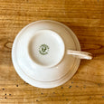 Paire de tasses à thé en porcelaine de Limoges fleurie