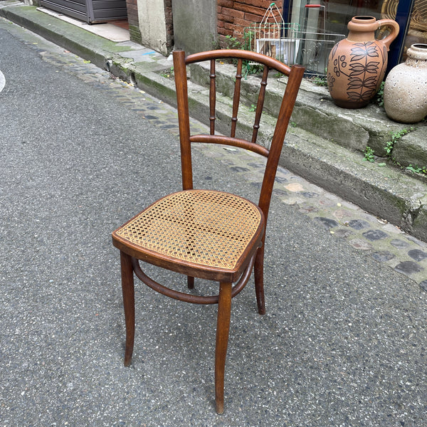 Chaise bistrot cannée bois courbé 1900