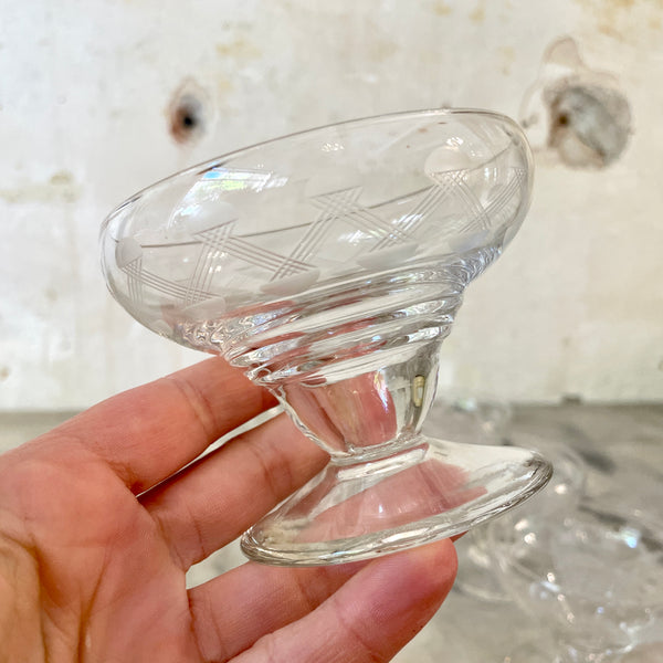 Lot de 6 coupes à champagne années 30