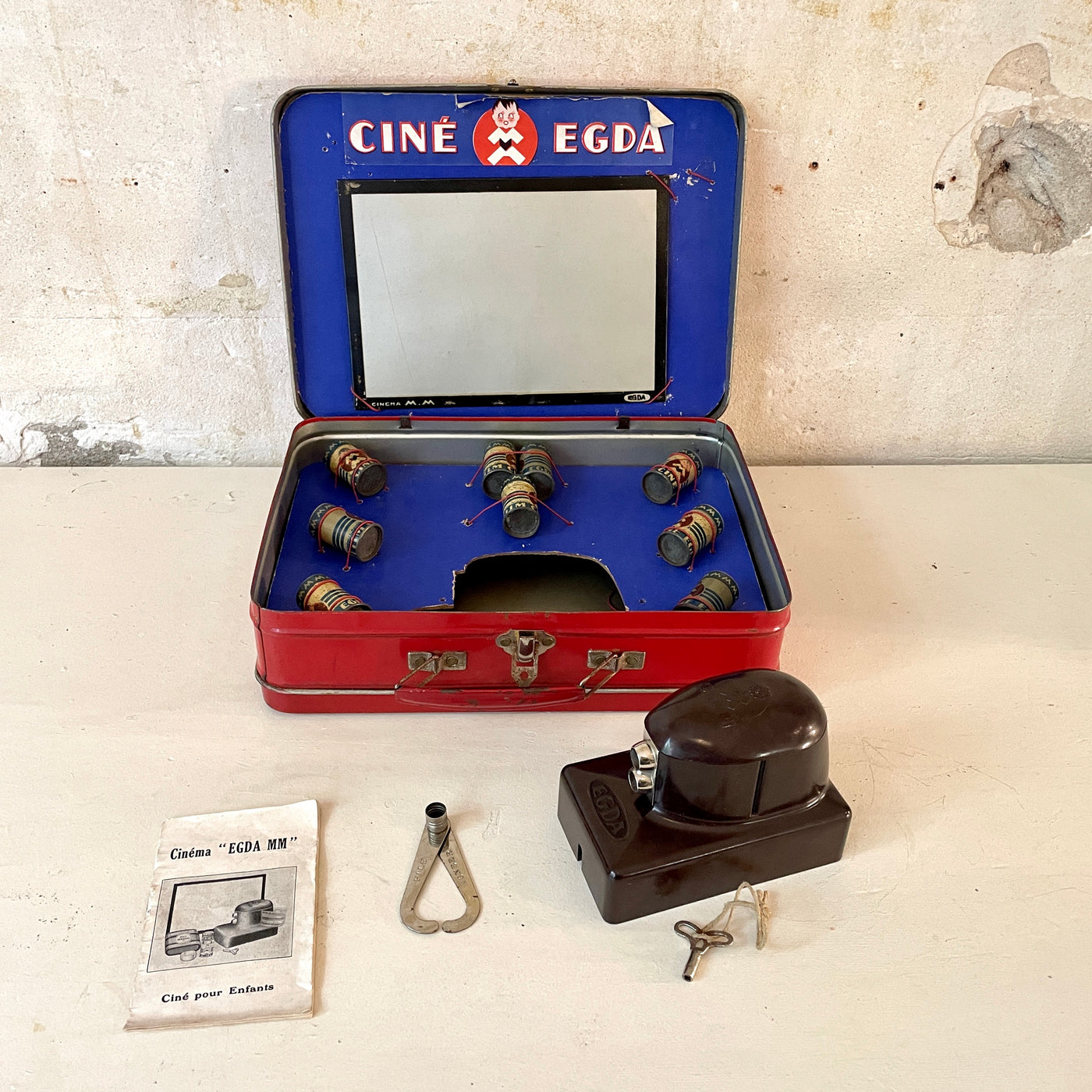 Valisette projecteur "cine egda" 35 mm années 30