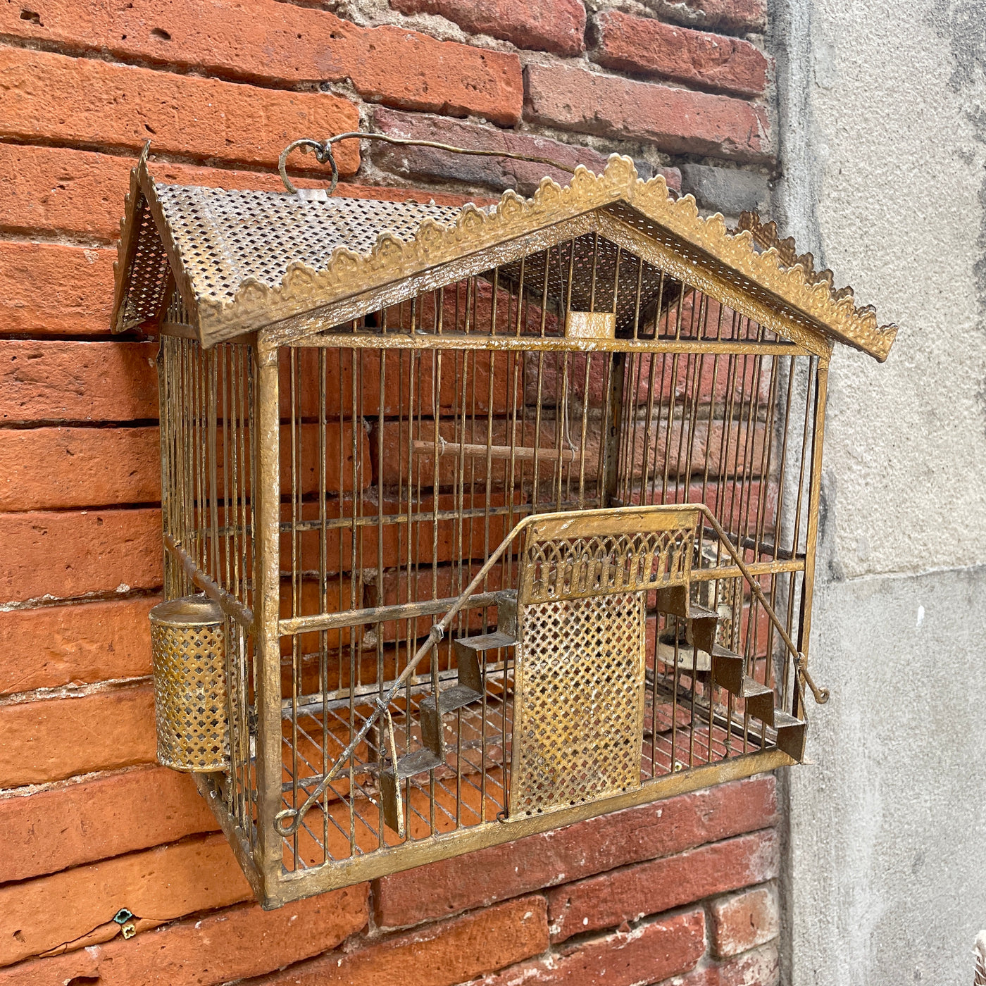 Cage à oiseaux métal doré