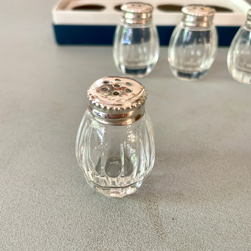 Salières Frank M. Whiting antiques avec bordure en argent sterling et cristal - Set de 4 - France Salières Frank M. Whiting antiques avec bordure en argent sterling et cristal - Set de 4 - France
