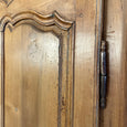 Petite armoire Louis XV 2 portes.