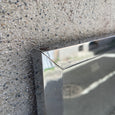 Miroir sur pied cadre chromé