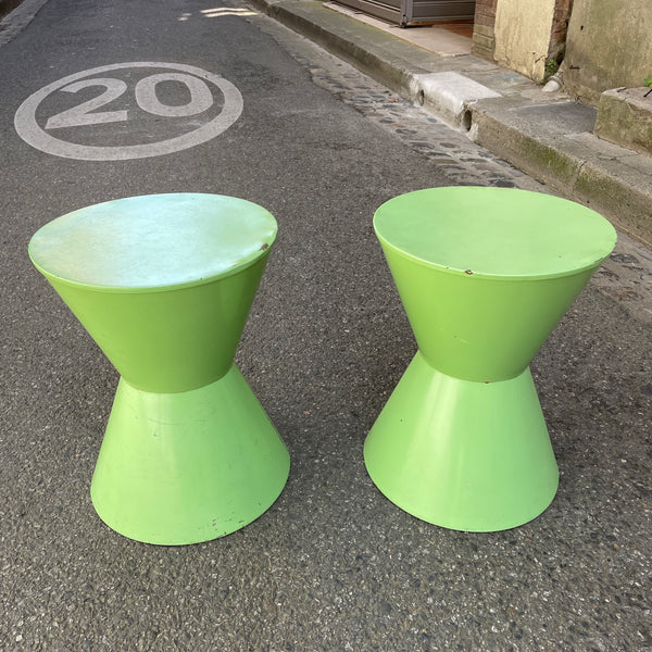 Paire de tabourets métalliques vert pastel