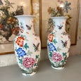 Paire de vases chinois forme balustre, XXe