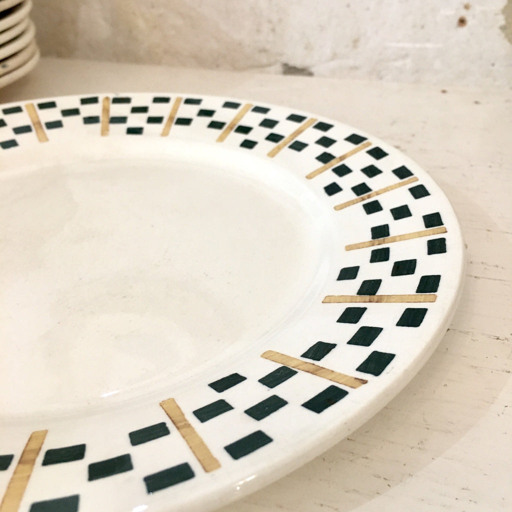 Assiette plate Chantilly Terre de Fer HBC en faïence