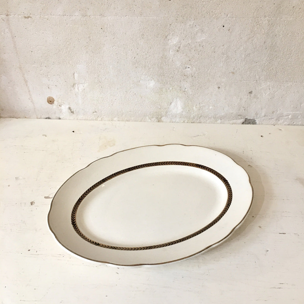 Plat oval " Turenne " Digoin Sarreguemines