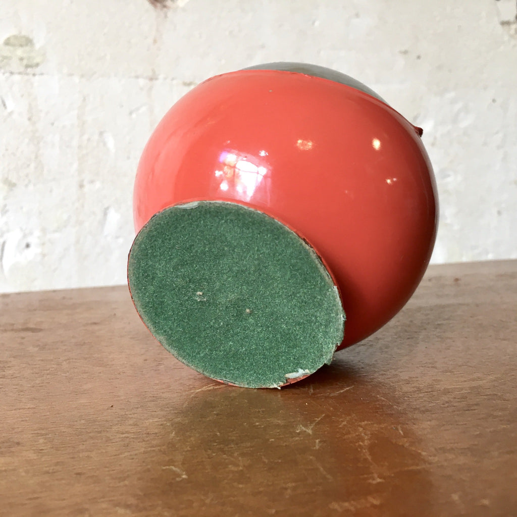 Petit cendrier sphère sur pied - modèle Smokny