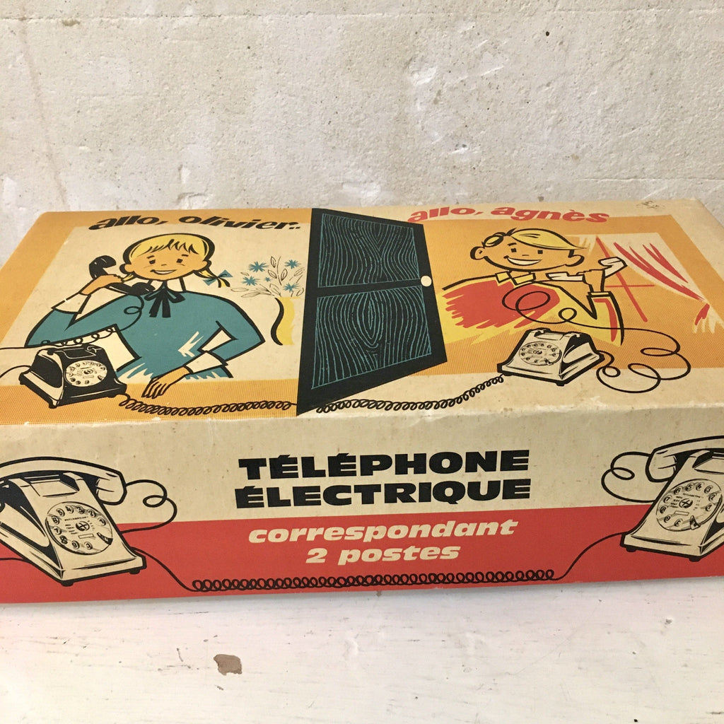 Jeu de téléphones électriques