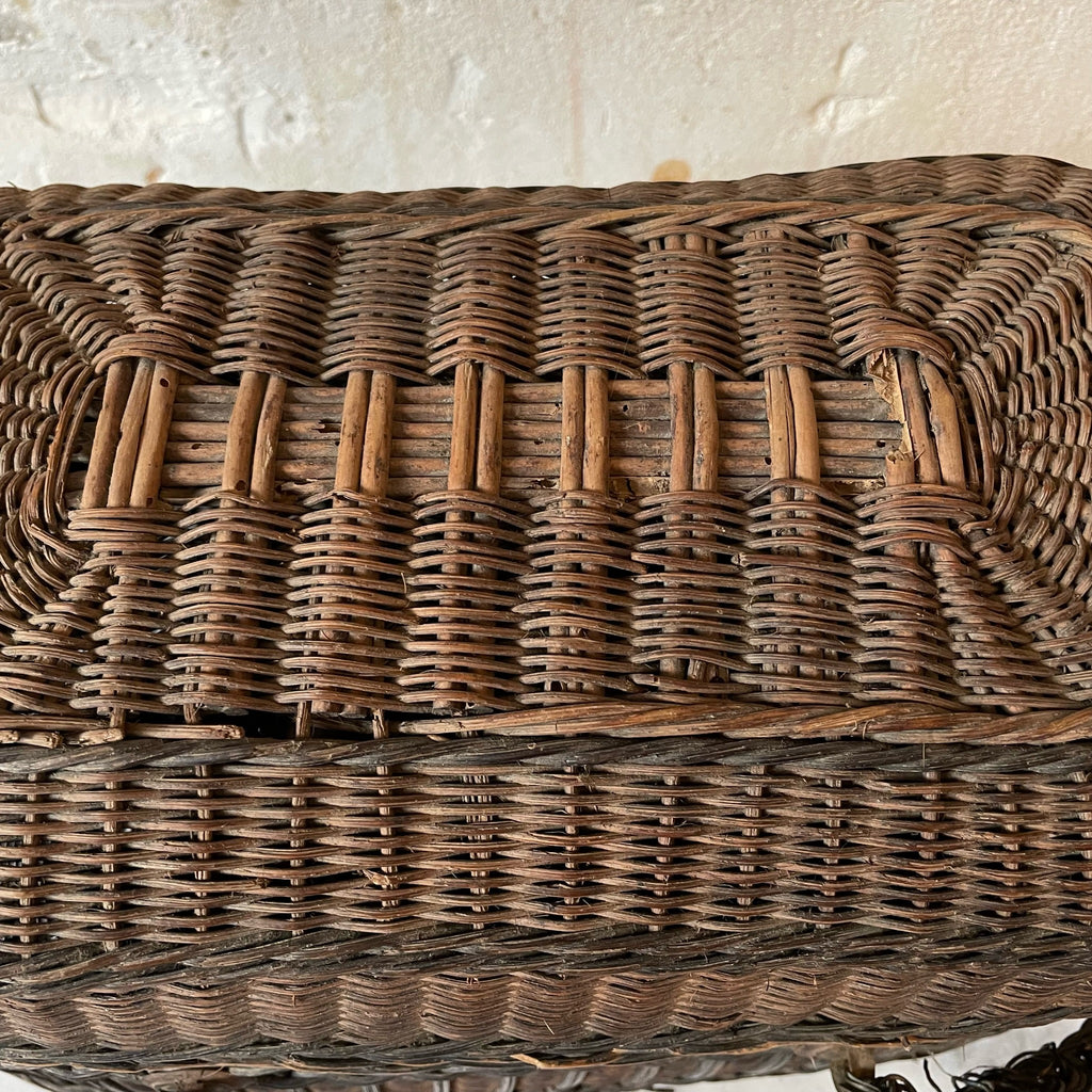 Panier bressan à volaille dit le rustique fin XIXème | Selency Panier bressan à volaille dit le rustique fin XIXème | Selency