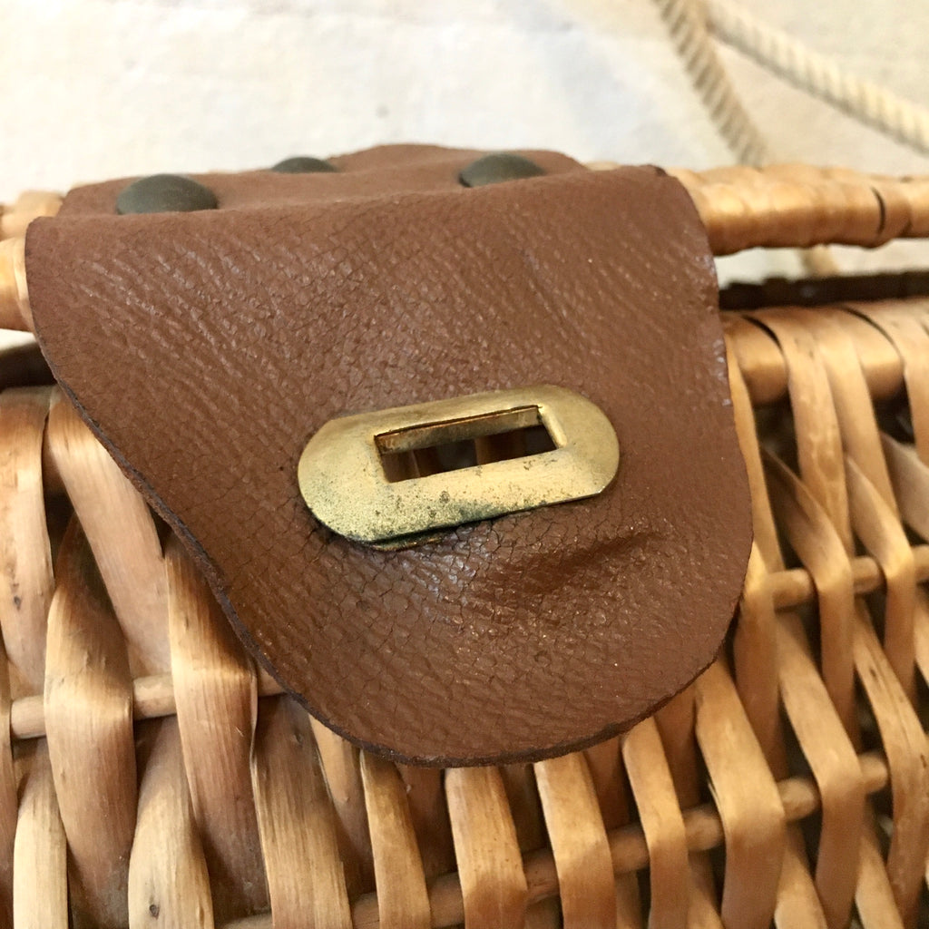 Panier de pêche en osier