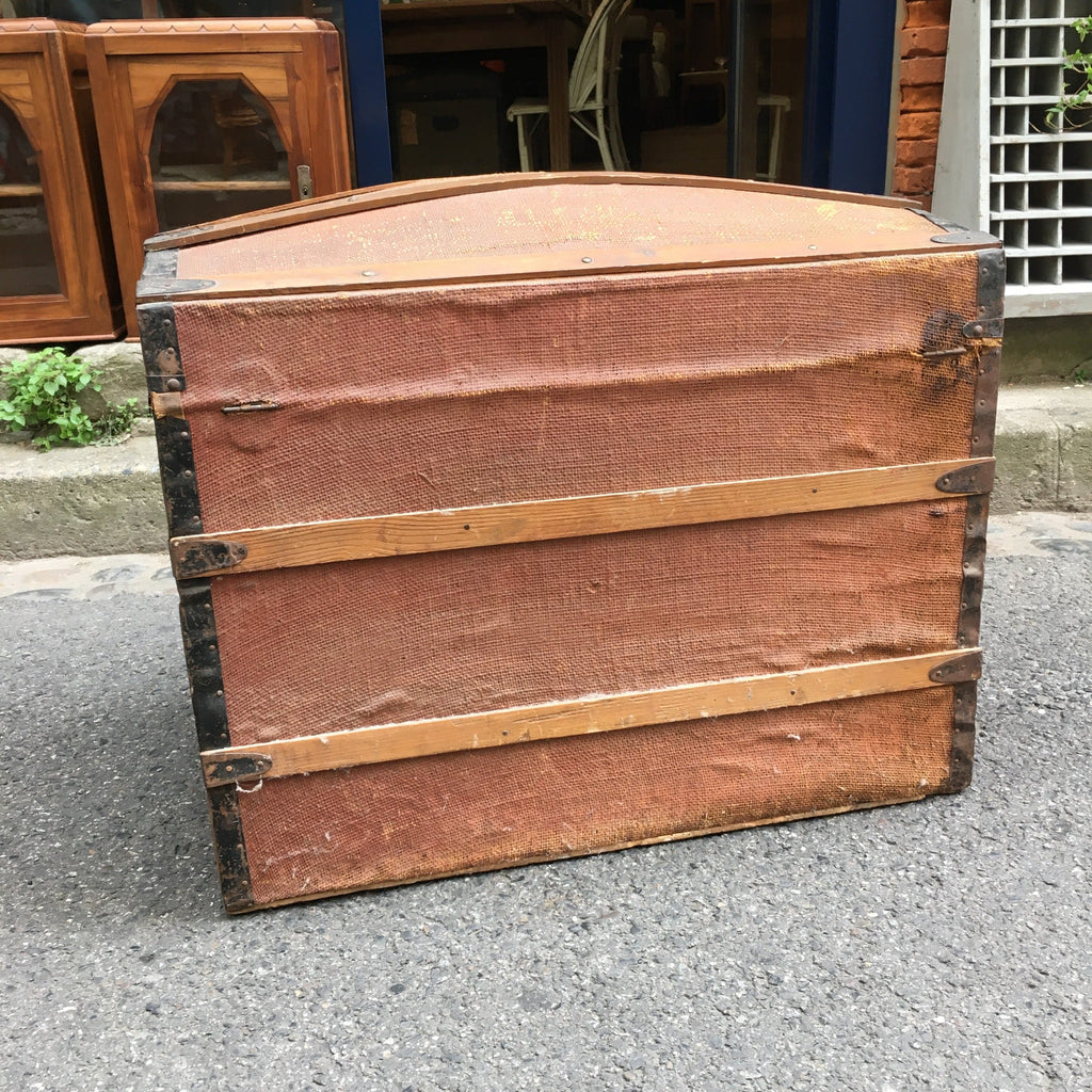 Malle bois, fer et jute