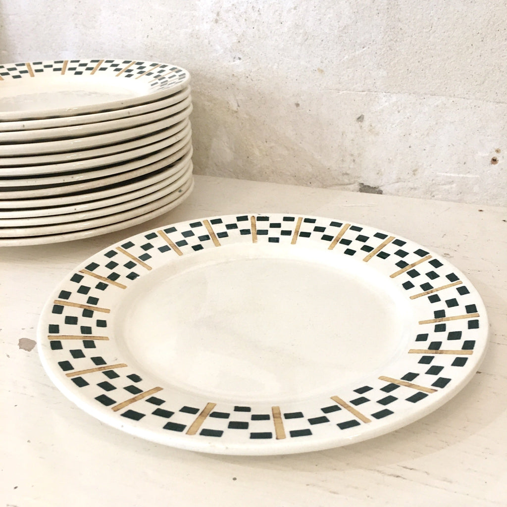 Assiette plate Chantilly Terre de Fer HBC en faïence