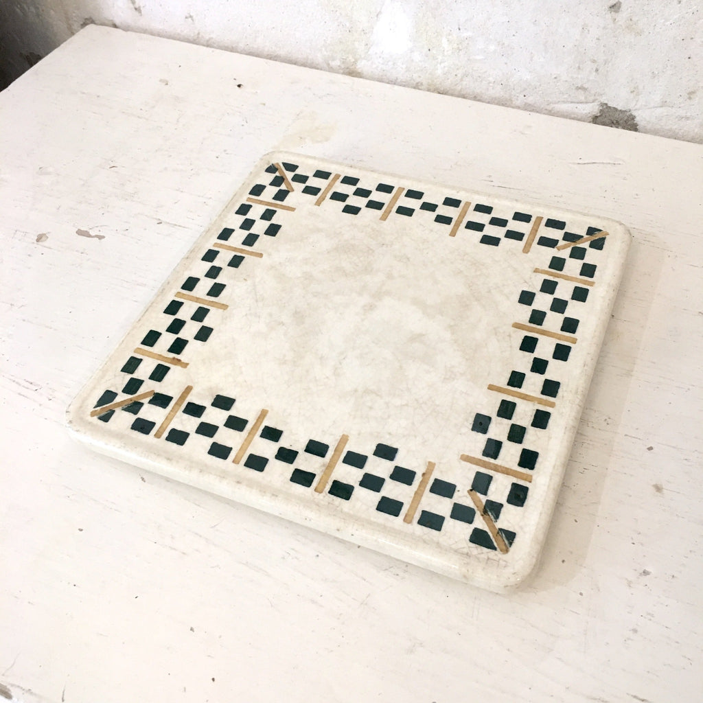 Dessous de plat Chantilly Terre de Fer HBC en faïence