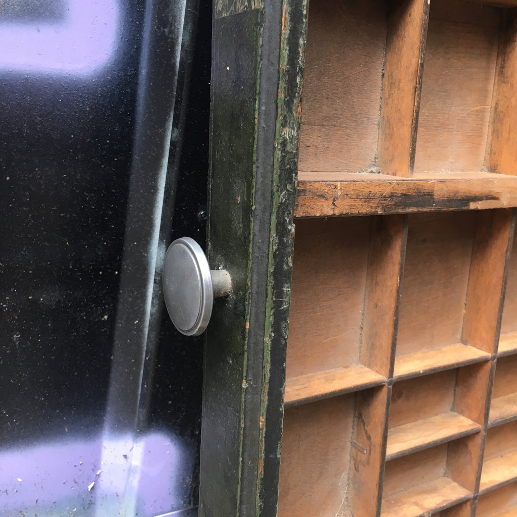 Grand casier d'imprimeur en bois