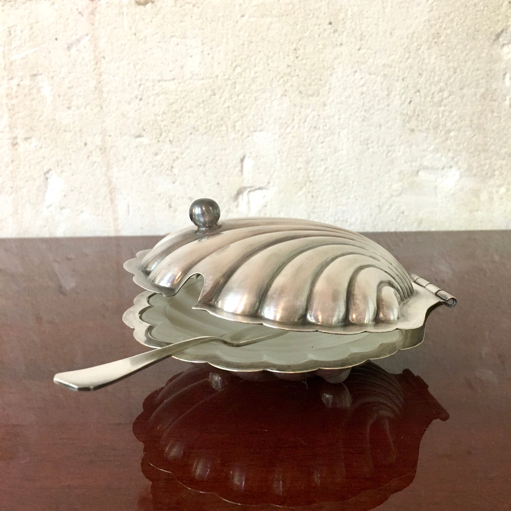 Beurrier métal argenté coquille Saint-Jacques