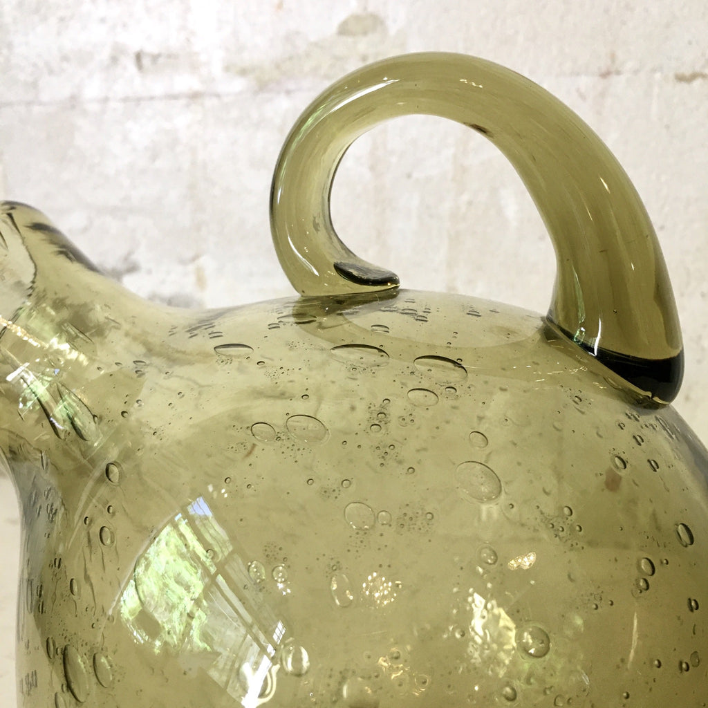 Carafe ronde en verre bullé verte