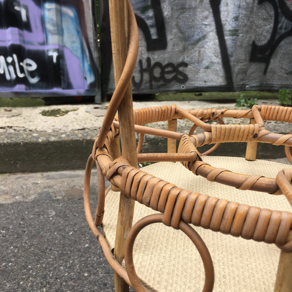 Bar portable rond en rotin