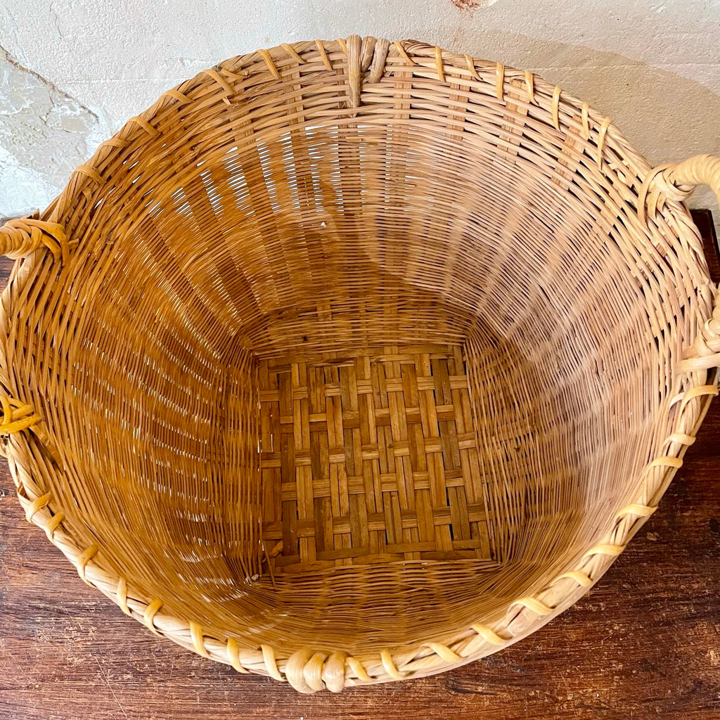 Grand panier en osier