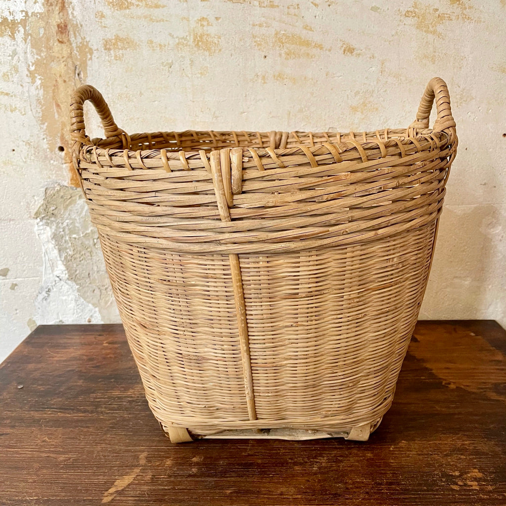 Grand panier en osier