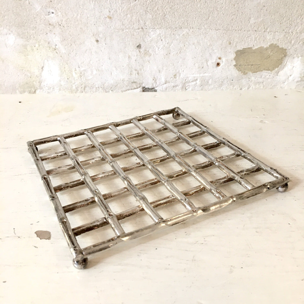 Dessous de plat en métal argenté