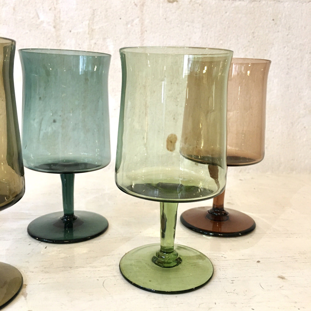 Ensemble de 5 verres multicolores en cristal