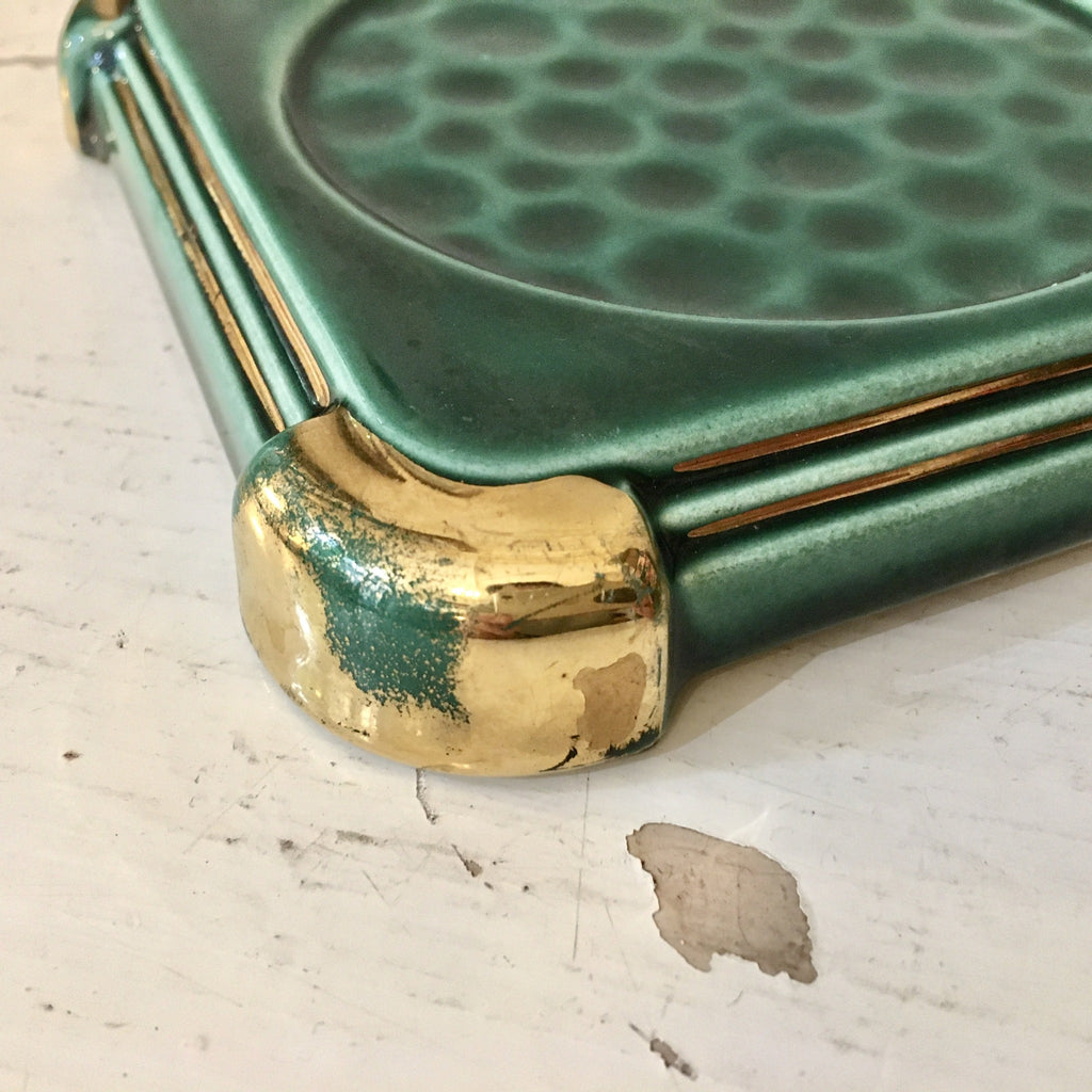 Dessous de bouteille en faïence vert foncé