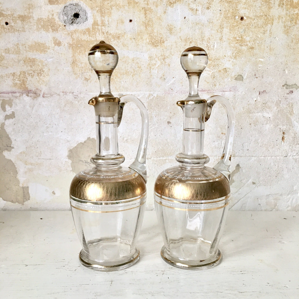 Ancien service à liqueur en verre soufflé, peint à la main - 2 carafons 