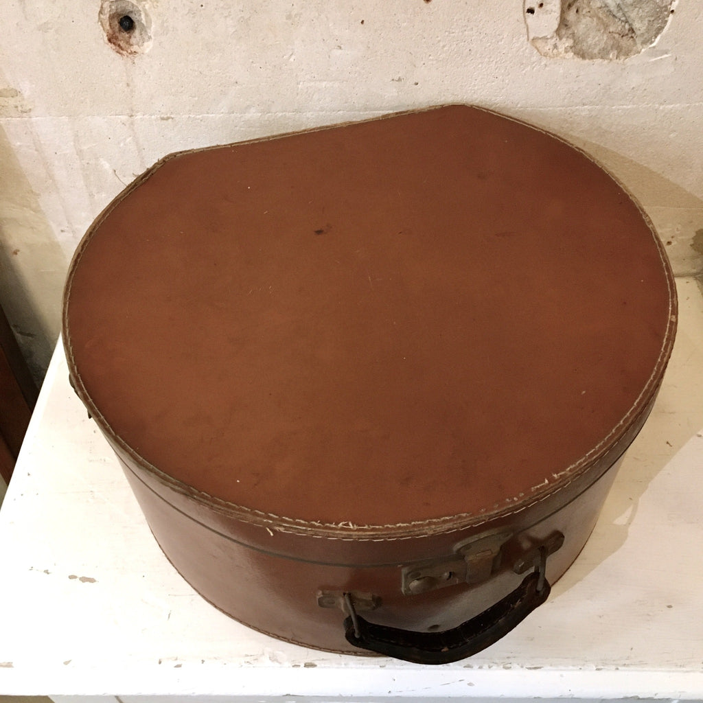 Grande boîte à chapeau rond