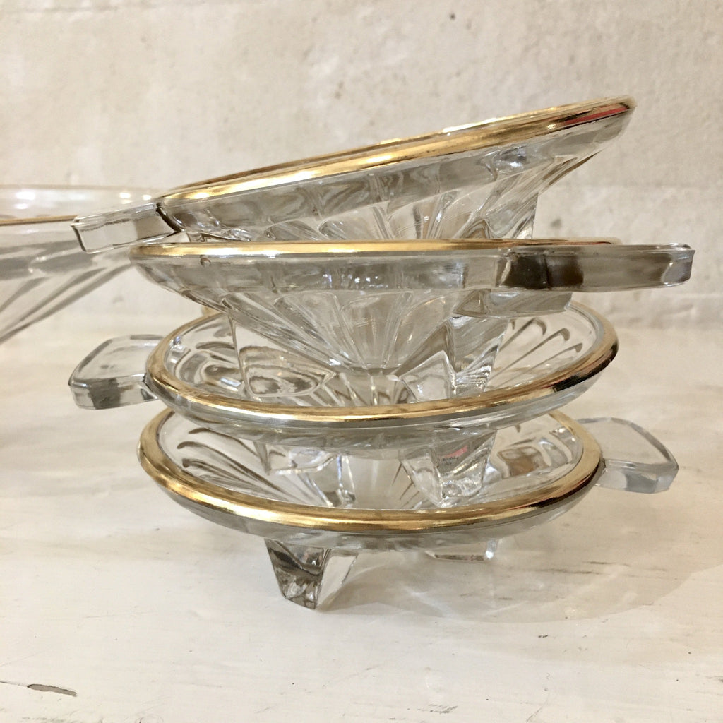 Service à fruits en verre moulé