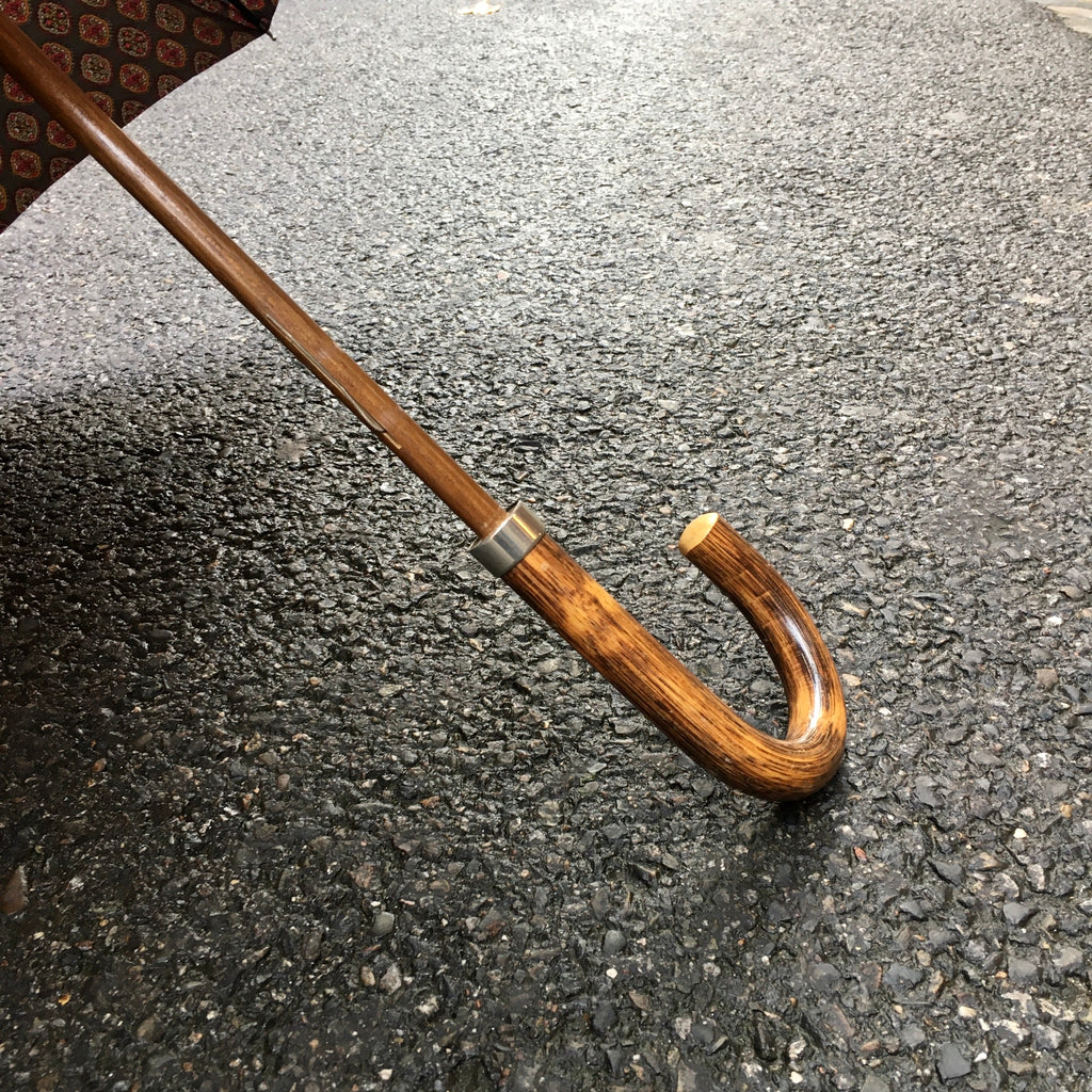 Parapluie vintage à motifs