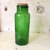 Grand bocal avec bouchon en verre moulé de couleur verte