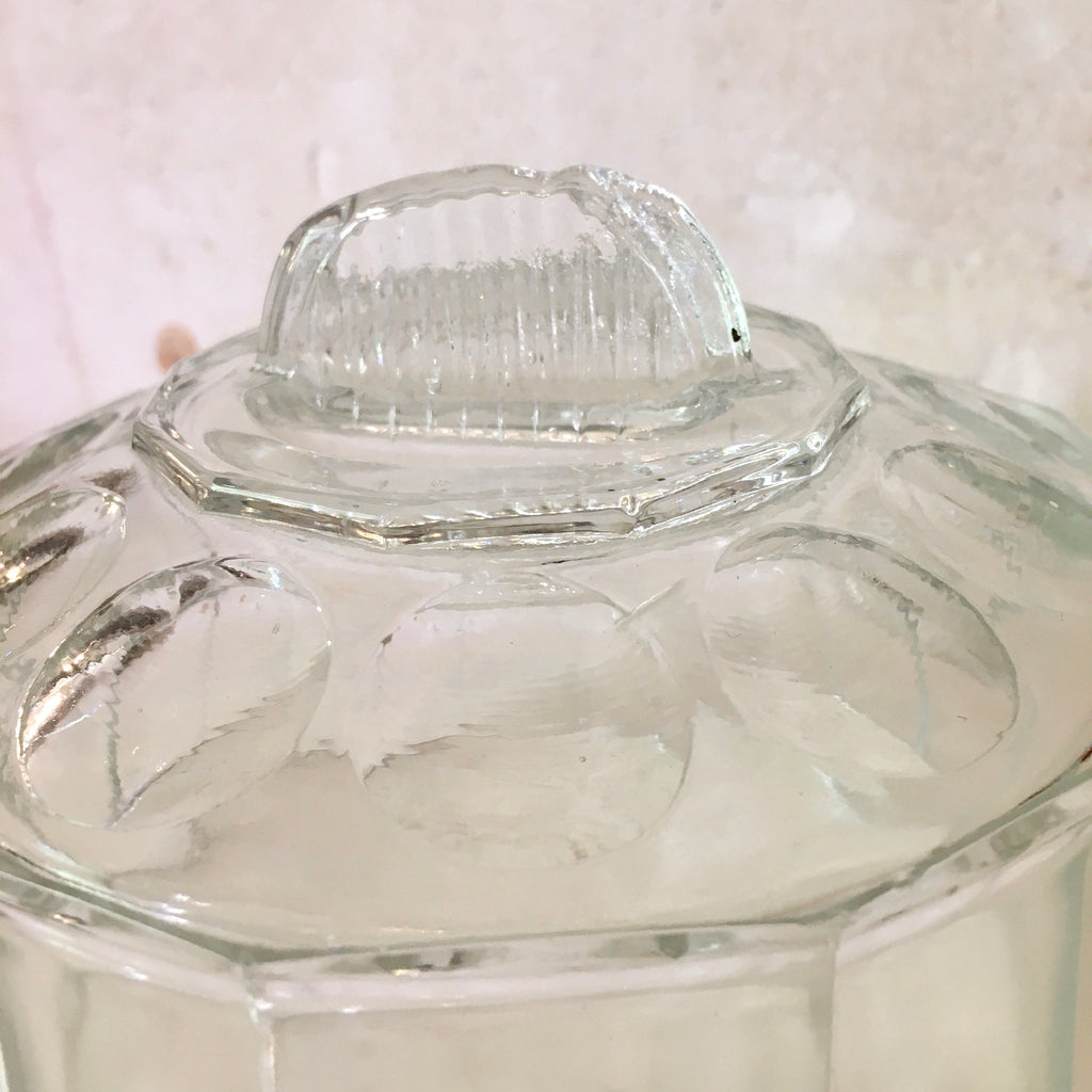 Cloche facettée en cristal moulé