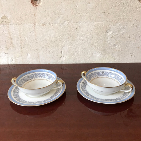 Paire de tasses en porcelaine de Limoges Charles Ahrenfeldt