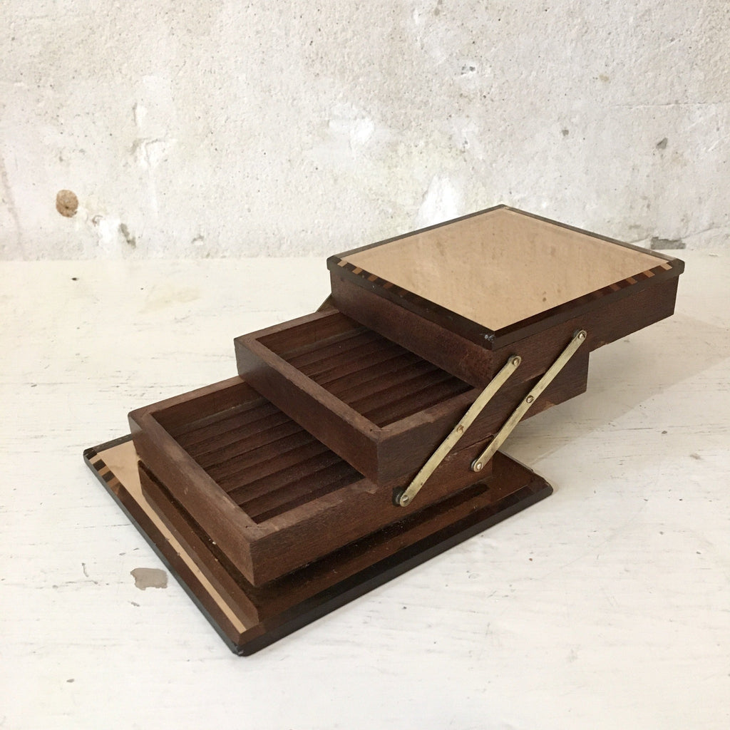 Distributeur à cigarettes miroir rose