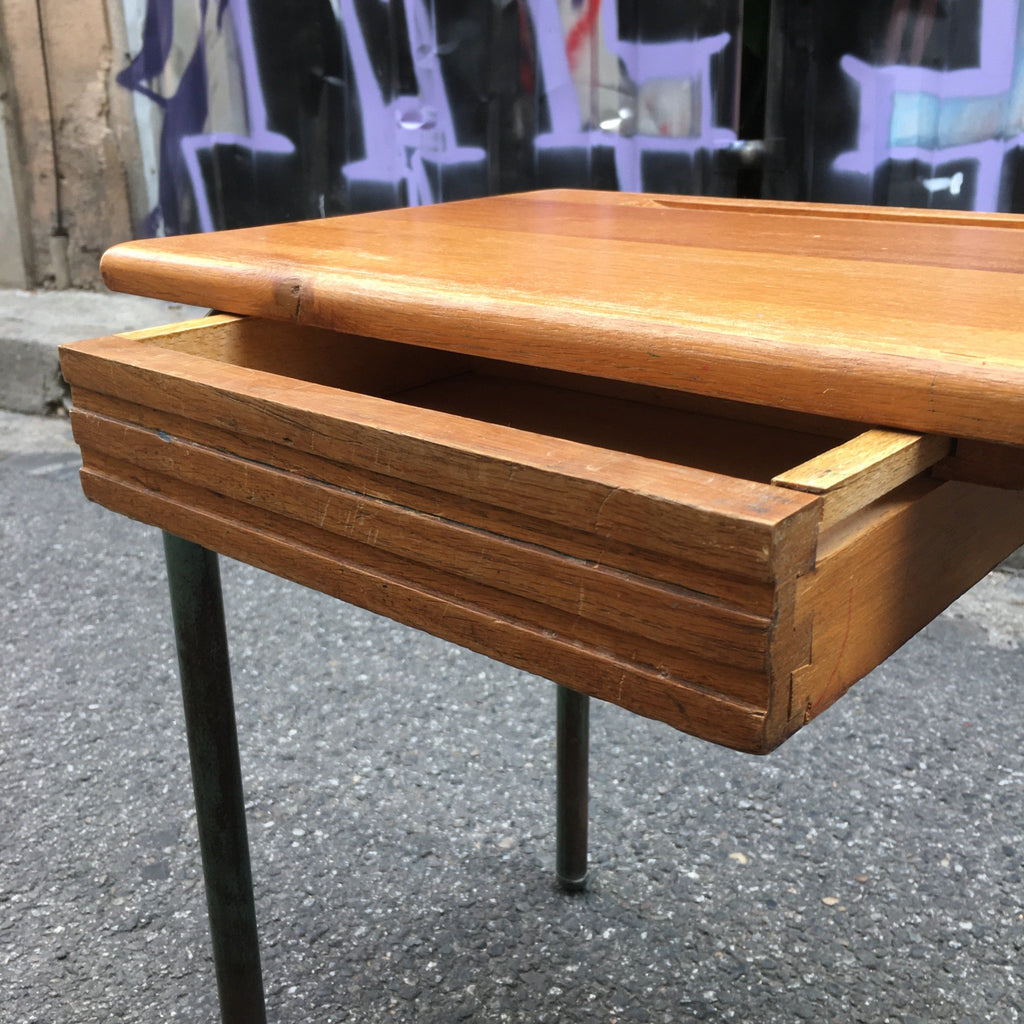 Bureau d'enfant en bois pieds tubulaires