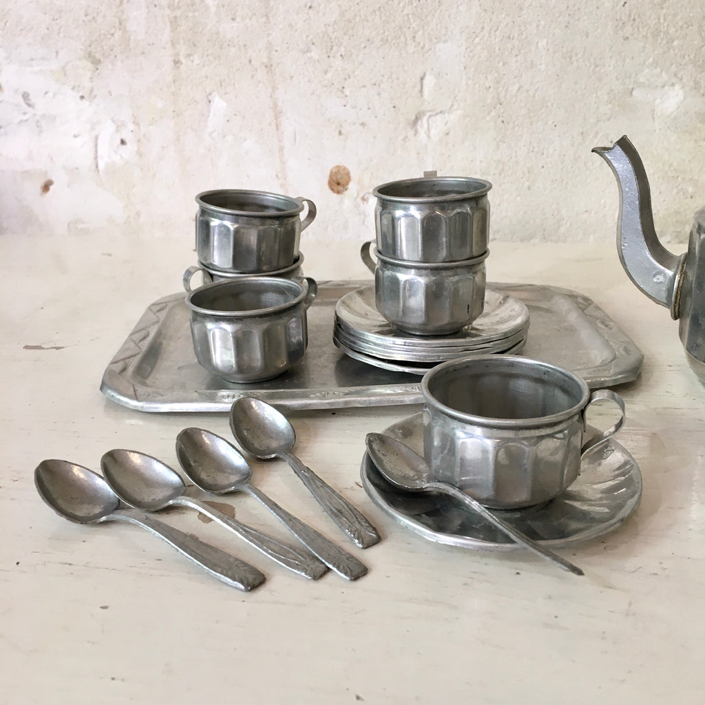 Service à café dinette en alu