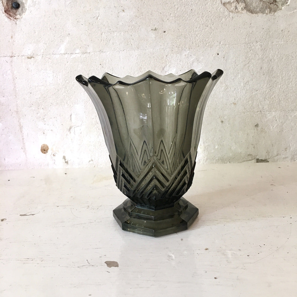 Vase évasé en verre fumé gris