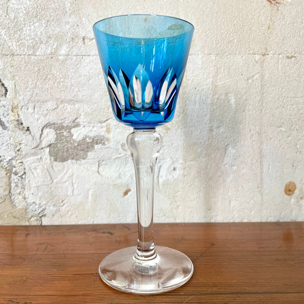 6 verres à vin Rhin Roemers cristal Saint-Louis couleur modèle Tarn XXème 6 verres à vin Rhin Roemers cristal Saint-Louis couleur modèle Tarn XXème