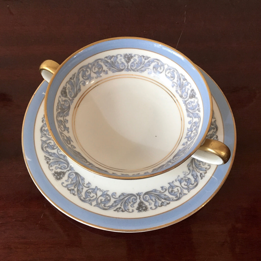 Paire de tasses en porcelaine de Limoges Charles Ahrenfeldt