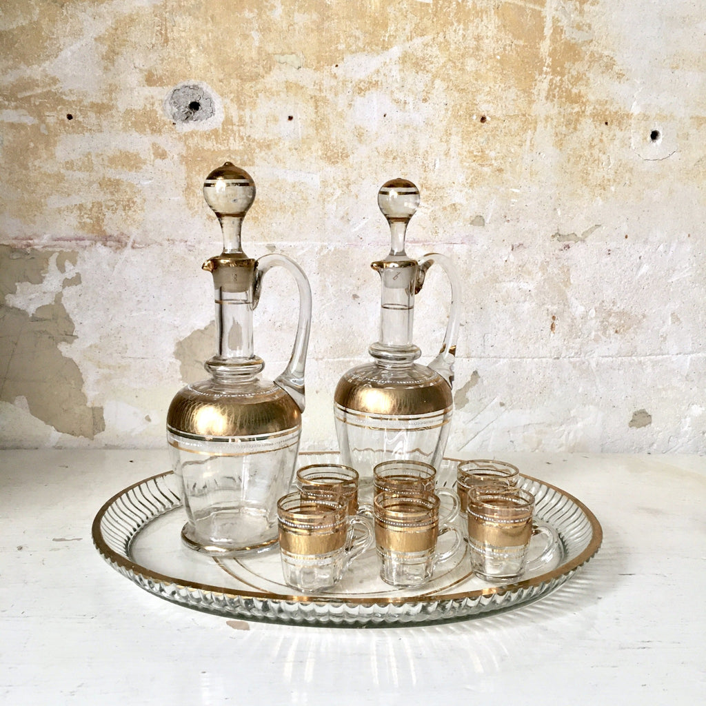 Ancien service à liqueur en verre soufflé, peint à la main