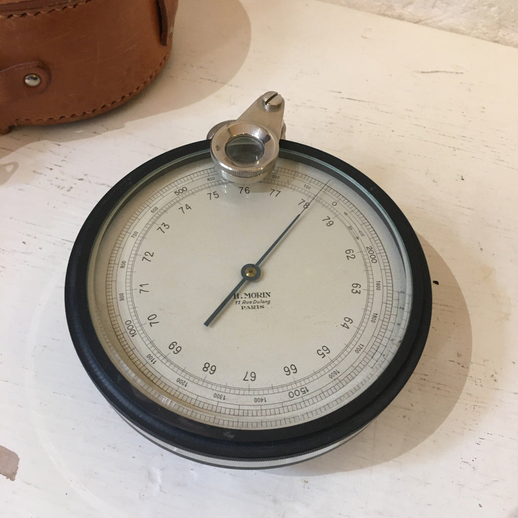 Baromètre altimètre de H. Morin étui cuir années 60