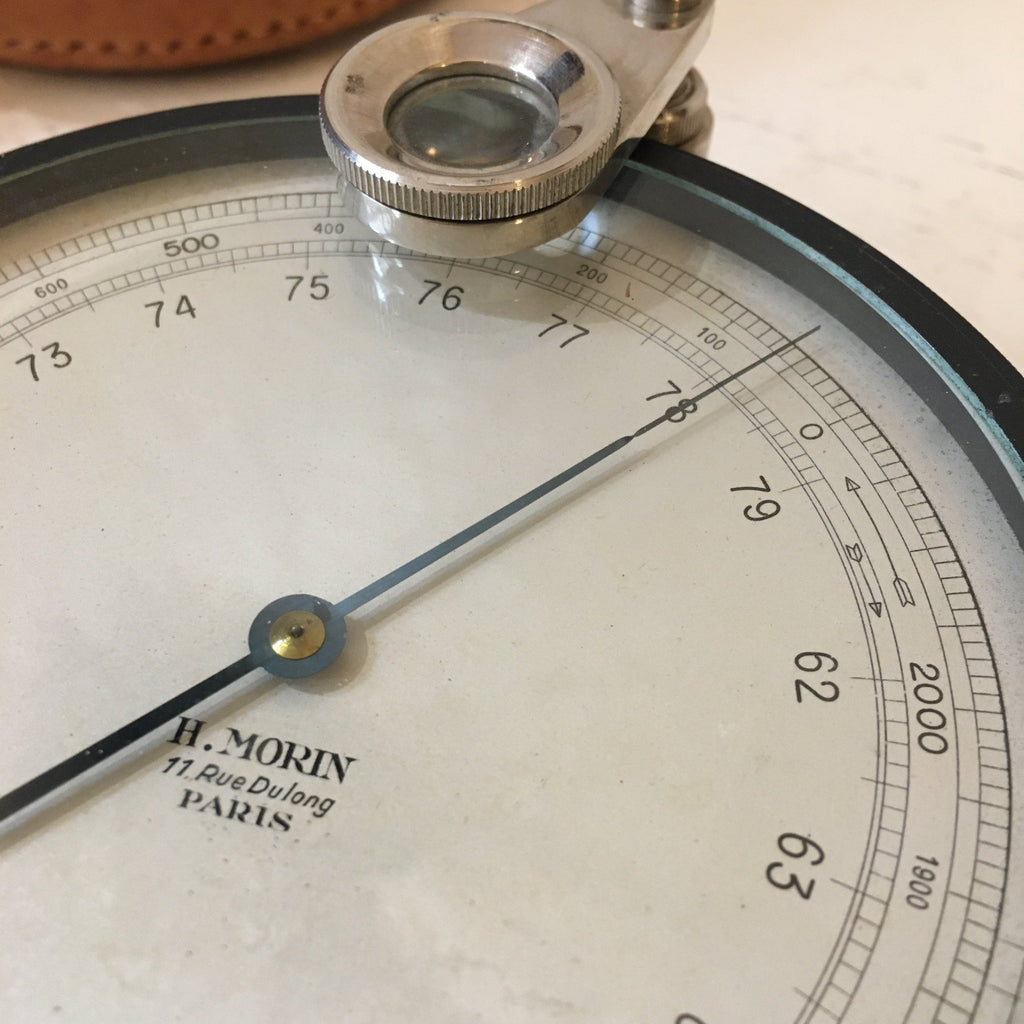 Baromètre altimètre de H. Morin étui cuir années 60