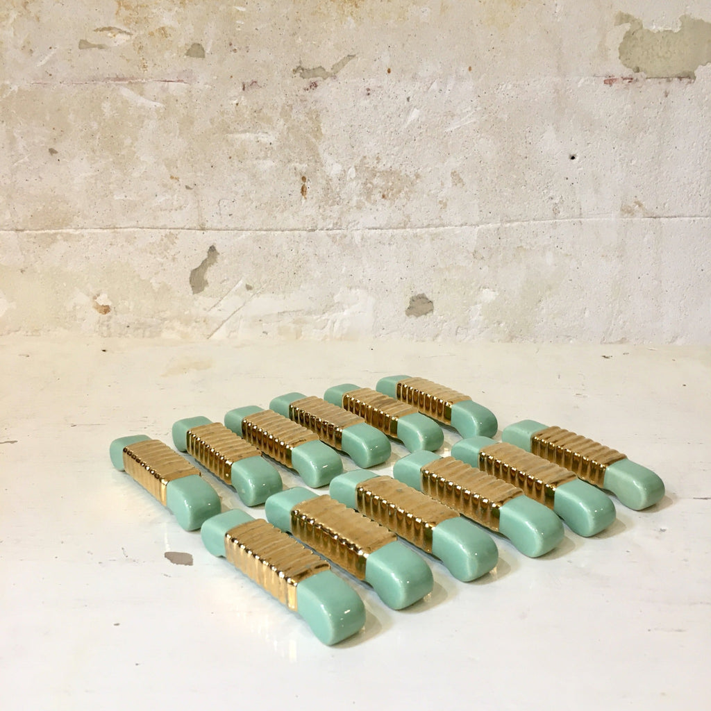 Lot de 6 porte - couteaux en céramique émaillée