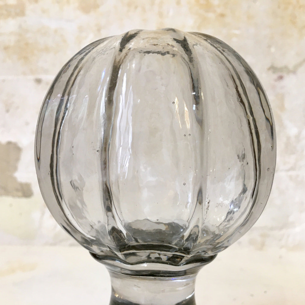 Boule d'escalier en cristal et laiton fin XIXème