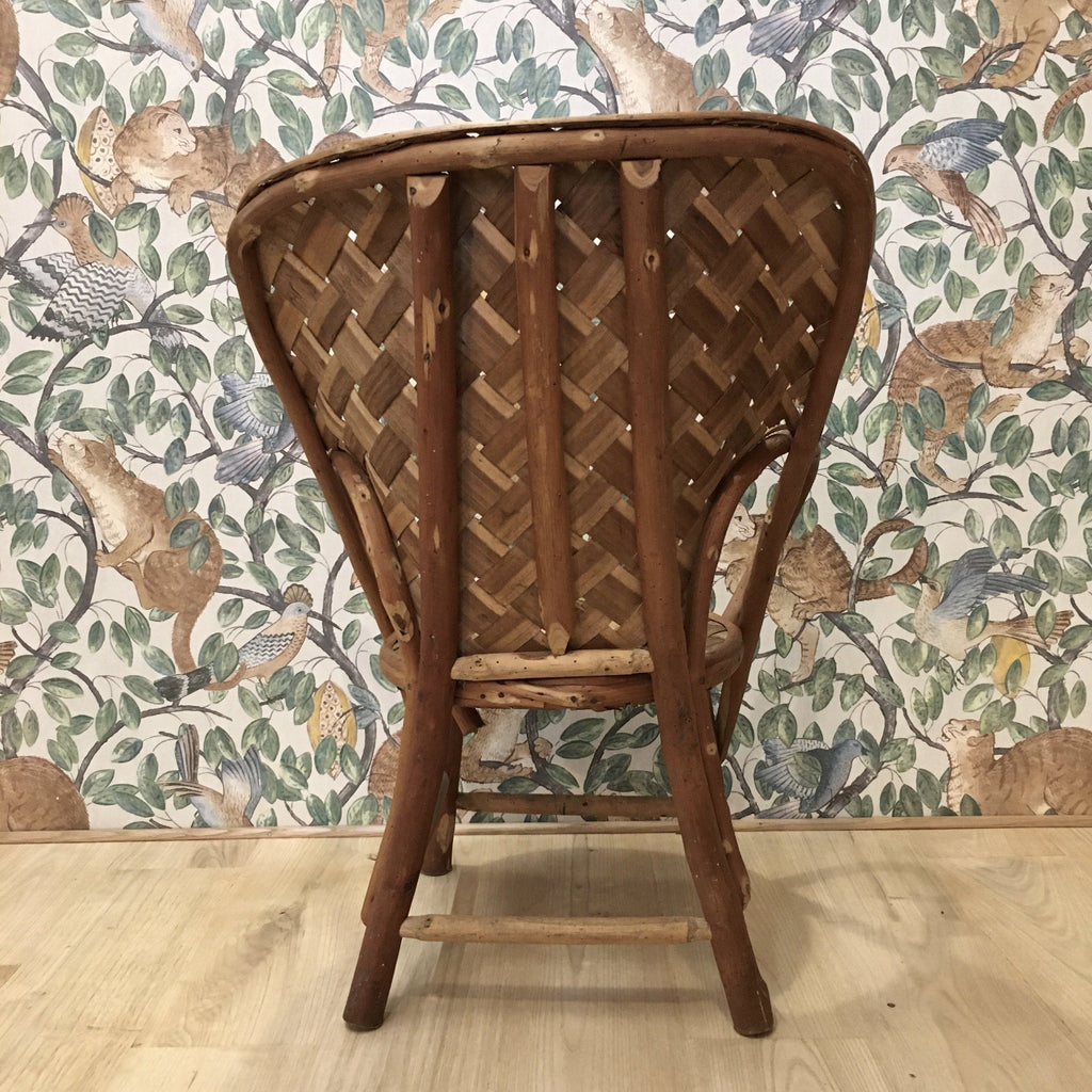 Chaise enfant tressée en châtaignier