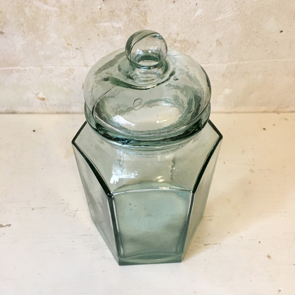 Bocal à biscuit / bonbonnière hexagonal en verre moulé