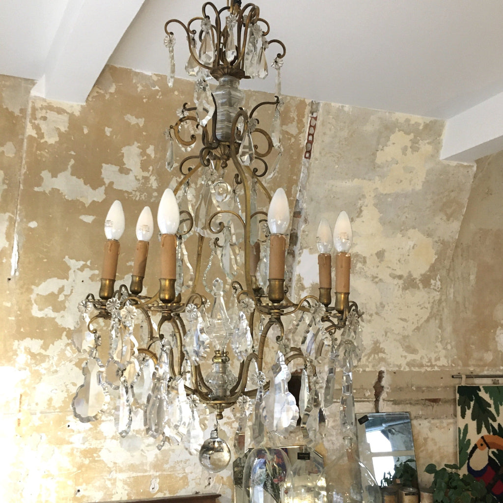 Lustre électrifié 8 feux à pampilles en cristal et laiton